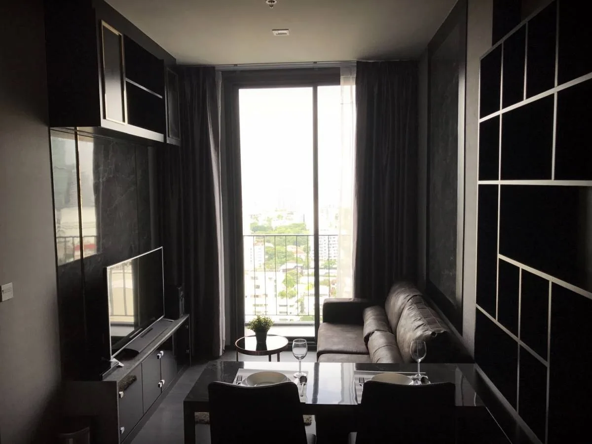 Edge Sukhumvit 23 — photo 2