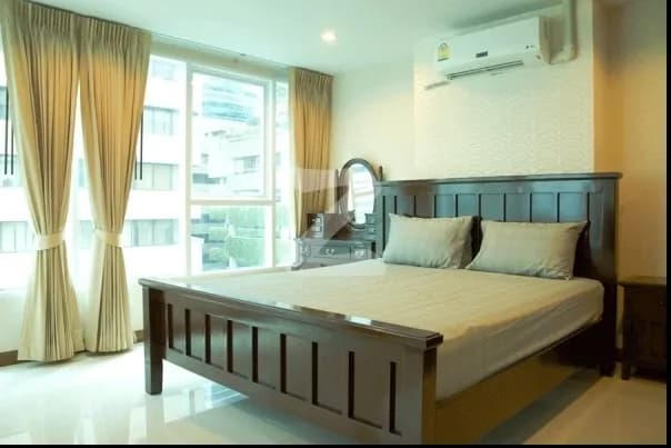 Sukhumvit Living Town — photo 2