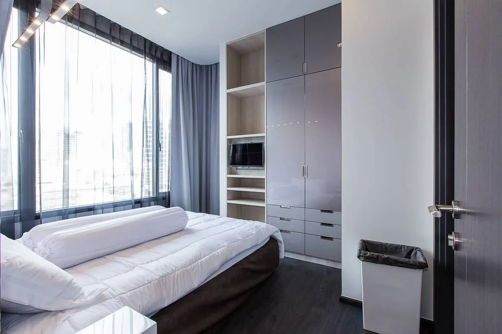 Edge Sukhumvit 23 — photo 10