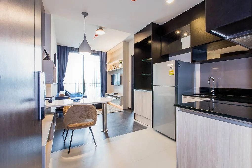 Edge Sukhumvit 23 — photo 13