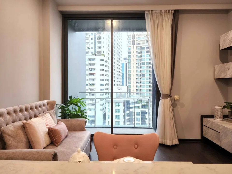 Laviq Sukhumvit 57 — photo 1