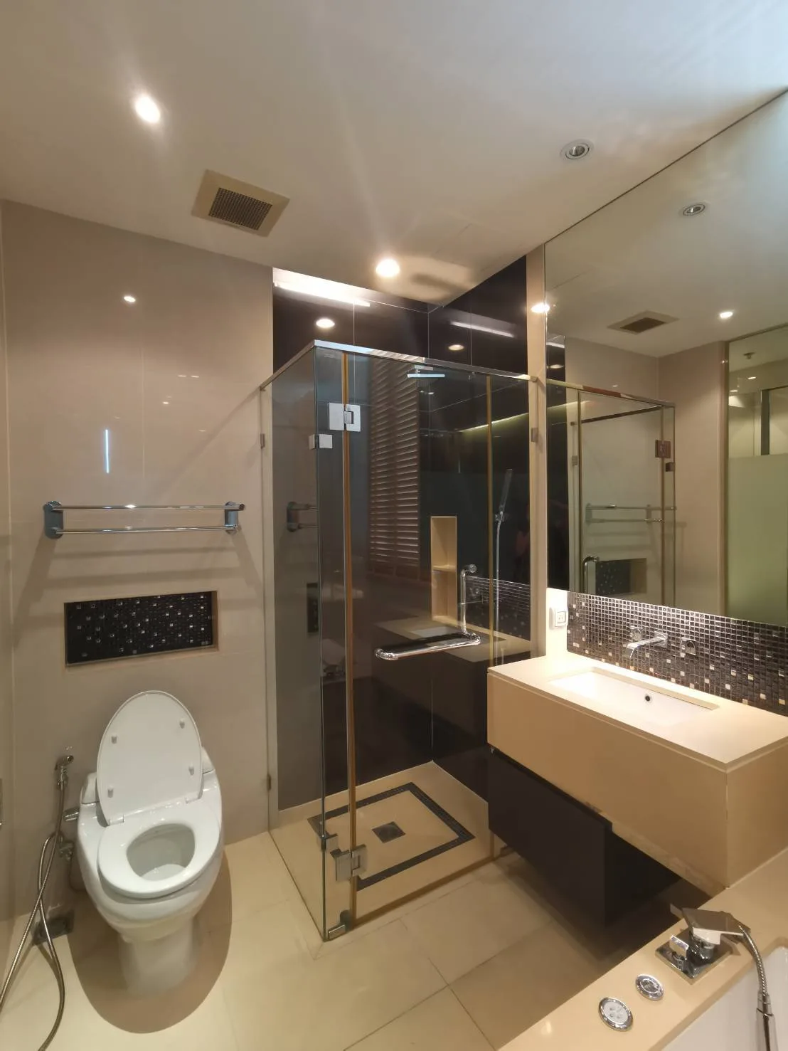 The Address Sukhumvit 28 — photo 13