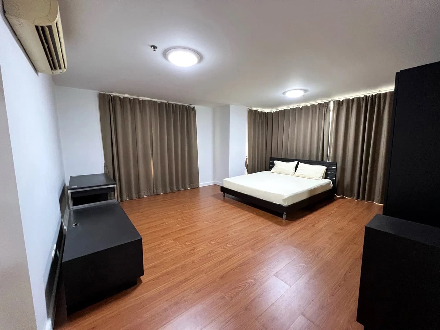 Condo One X Sukhumvit 26 — photo 5