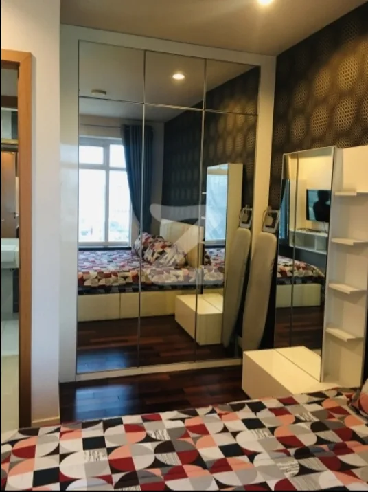 Circle Condominium — photo 3