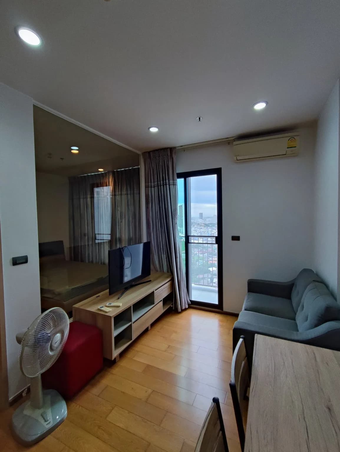 Fuse Sathorn - Taksin — photo 3