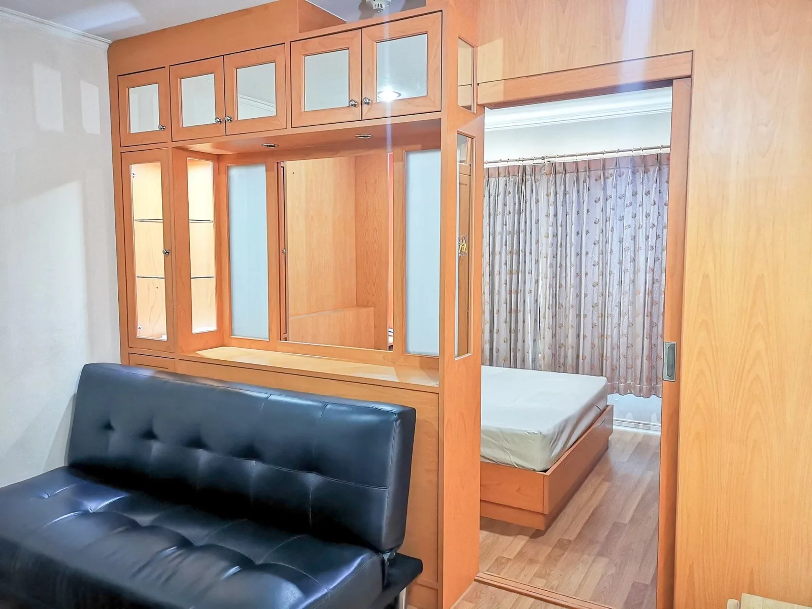 Lumpini Place Phahol - Saphankhwai — photo 2