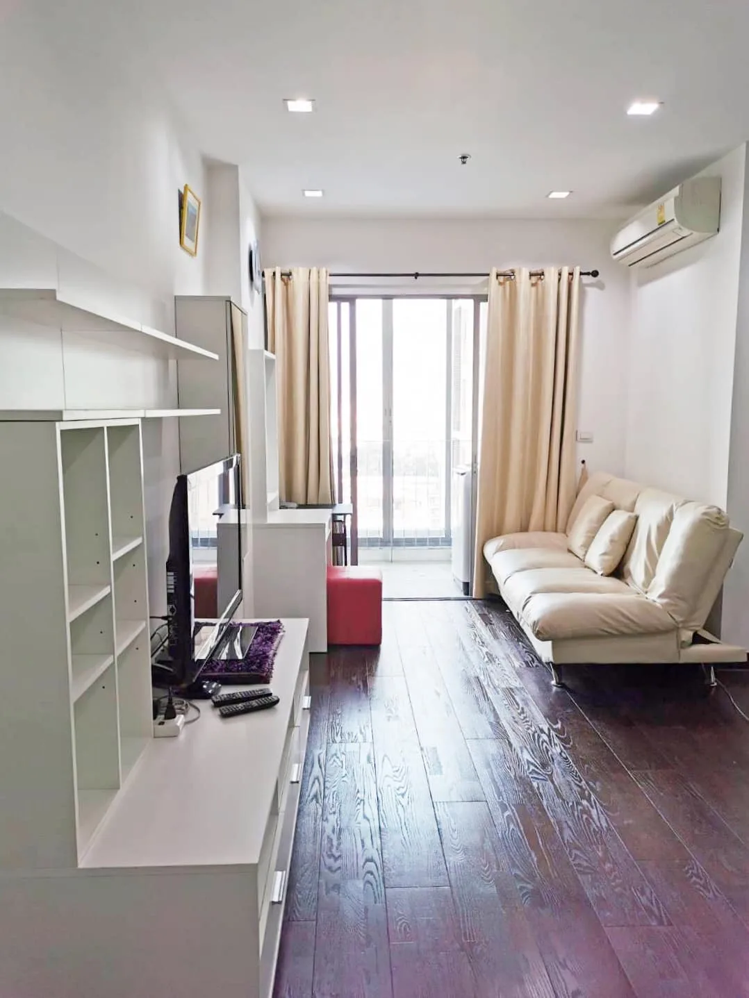 Ideo Q Phayathai — photo 1