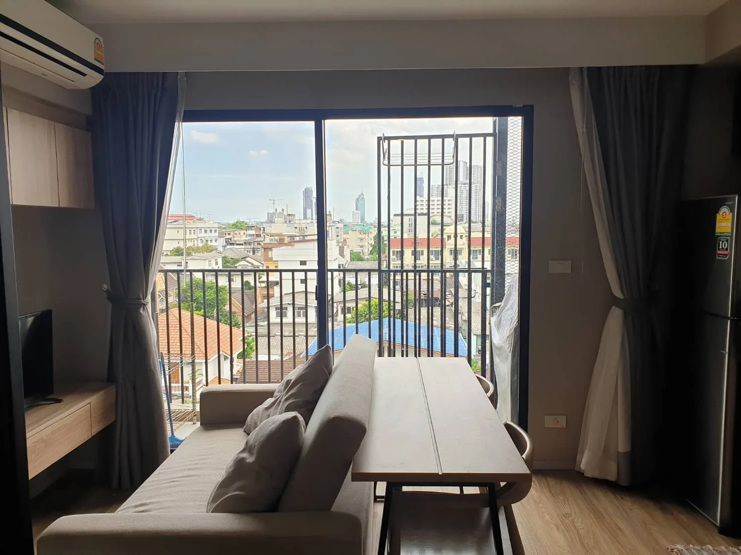 Blossom Condo @ Sathorn - Charoenrat — photo 2