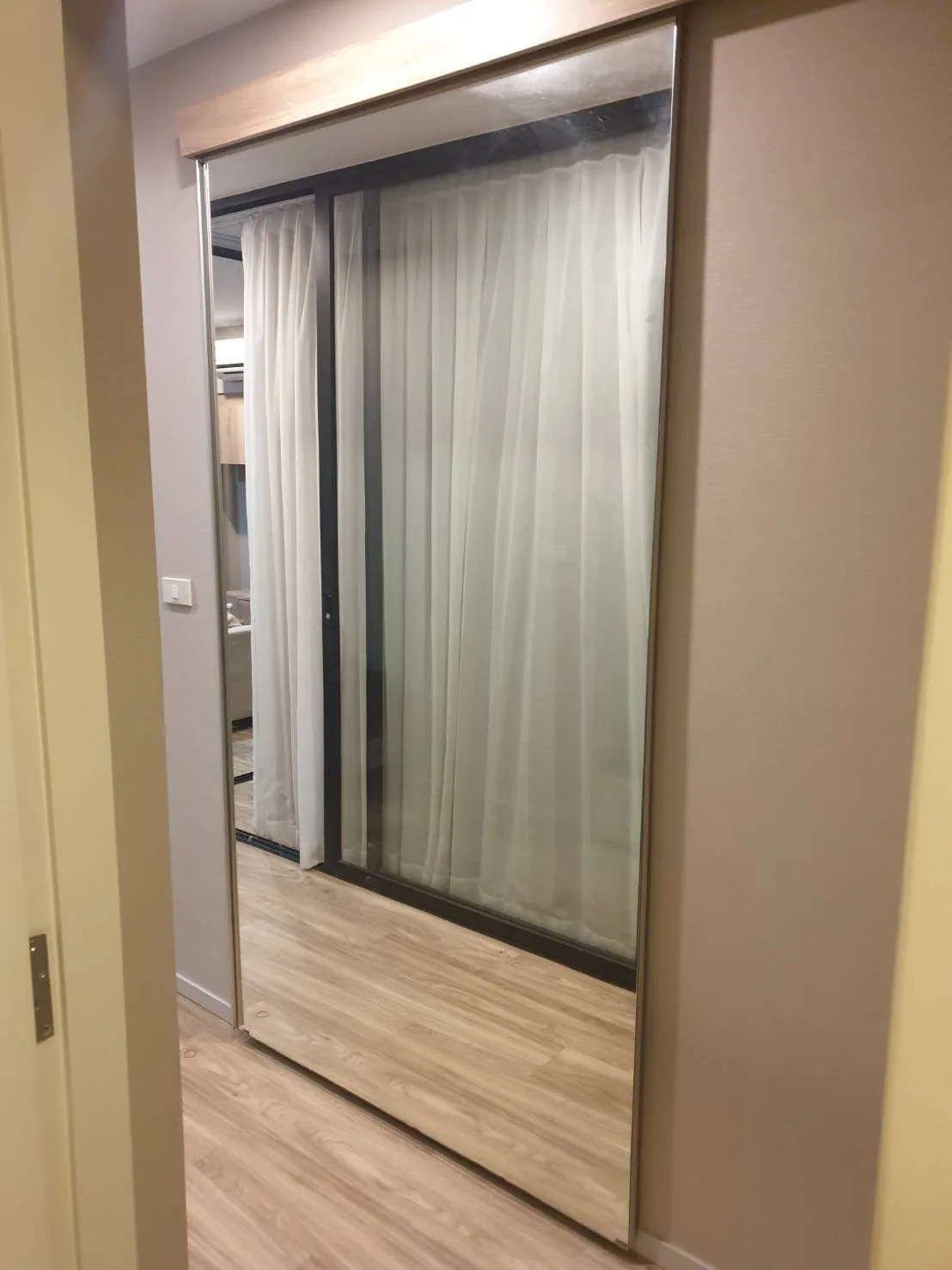Blossom Condo @ Sathorn - Charoenrat — photo 6