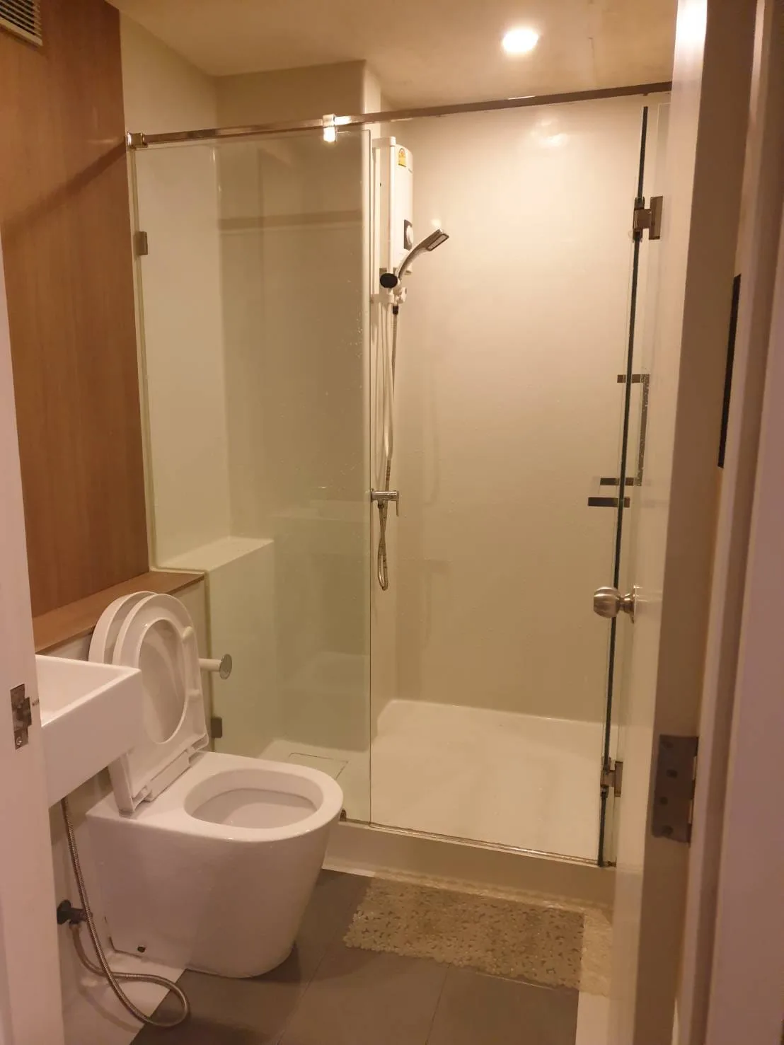 Blossom Condo @ Sathorn - Charoenrat — photo 7