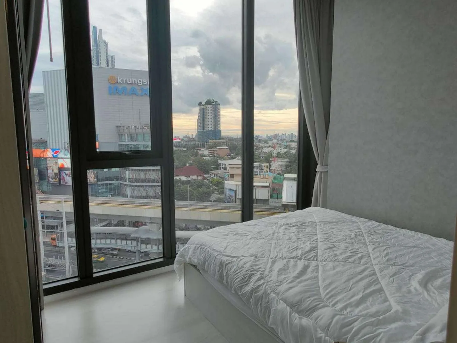 Mazarine Ratchayothin — photo 3
