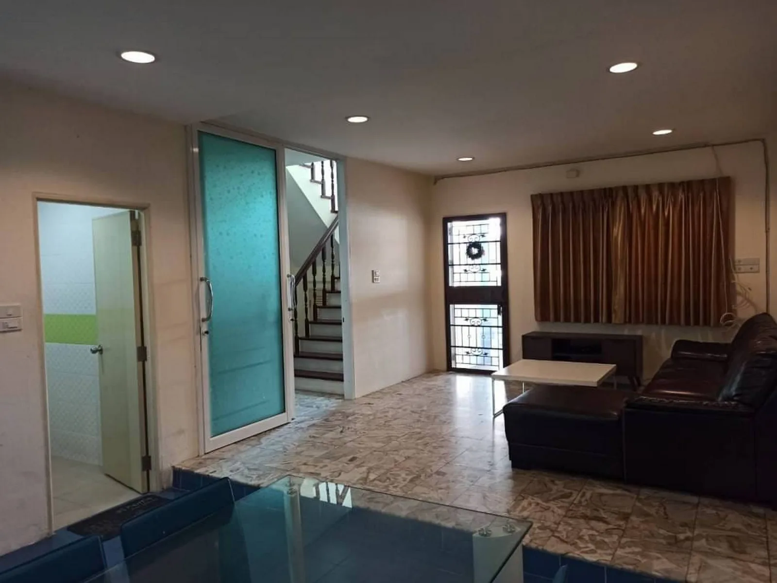 Townhome — photo 1