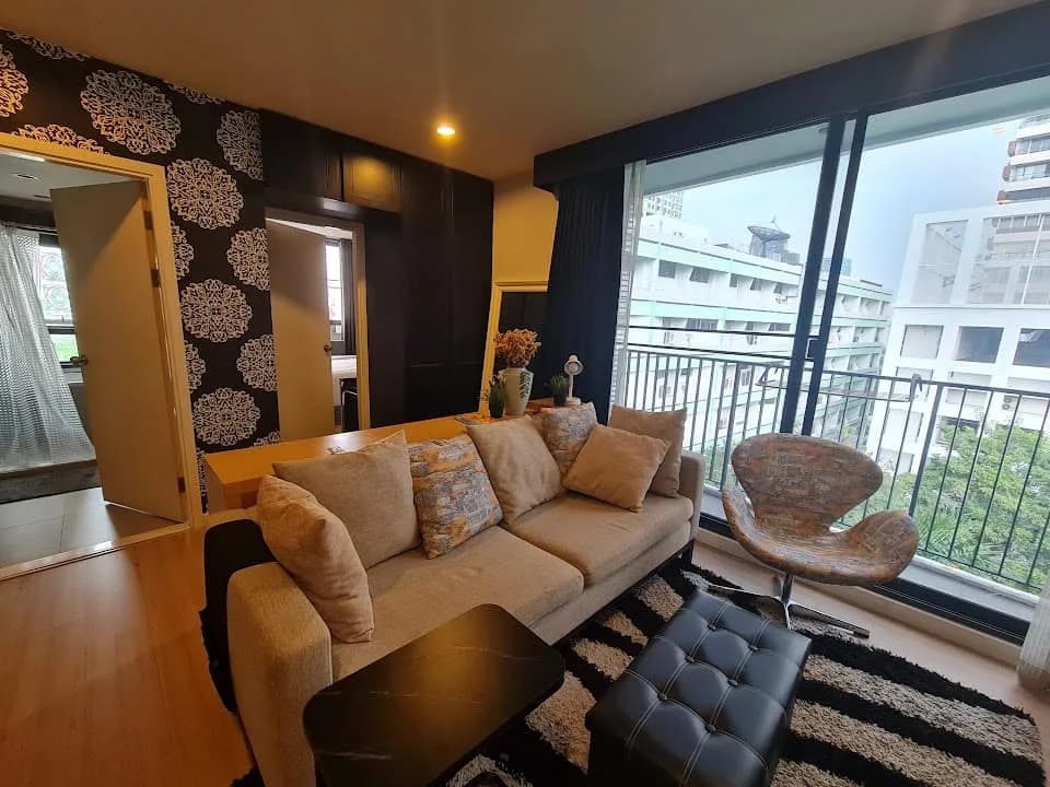 D 25 Thonglor — photo 2