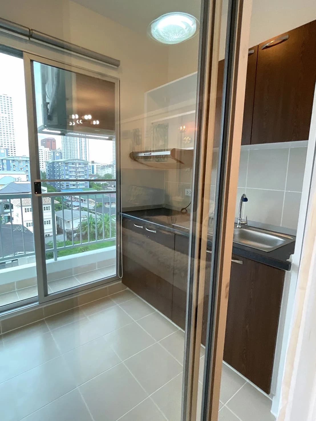 City Resort Ratchada - Huay Khwang — photo 11