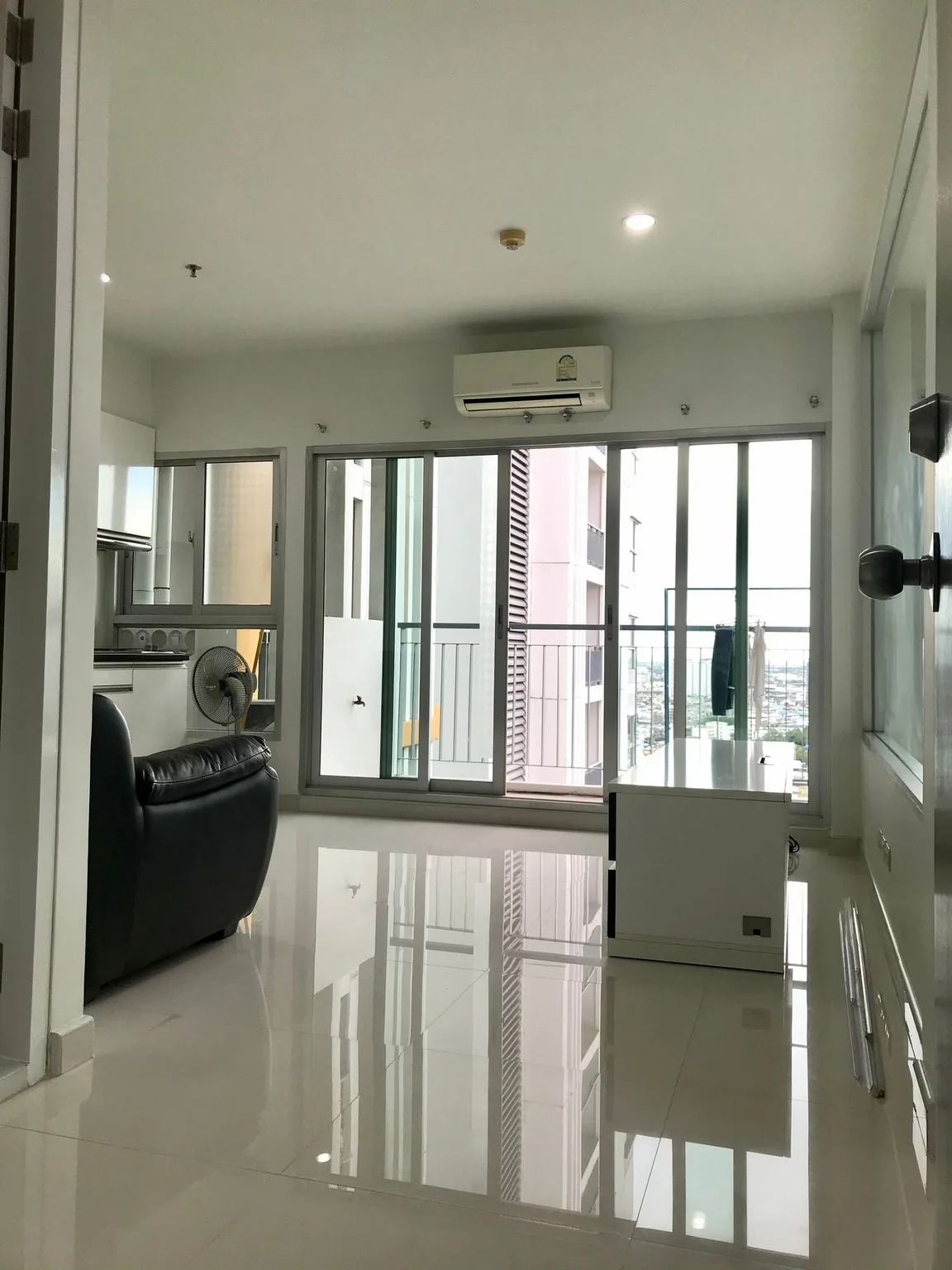 The Parkland Taksin - Thapra — photo 1