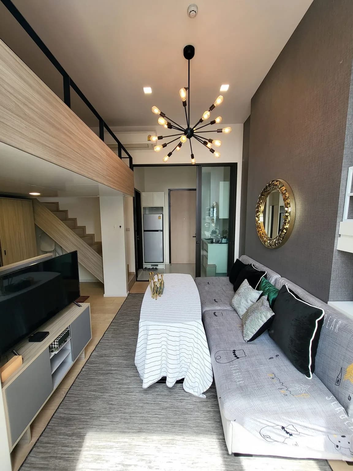Chewathai Residence Asoke — photo 1