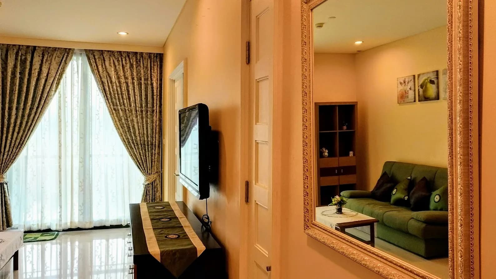 Aguston Sukhumvit 22 — photo 2