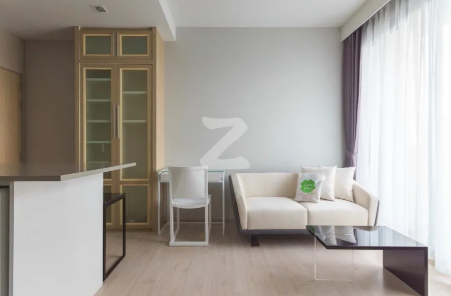M Thonglor 10 — photo 1