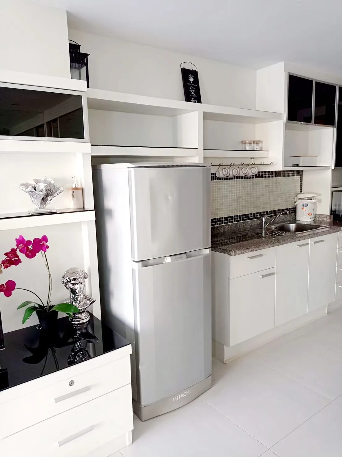 The Trendy Condominium — photo 6
