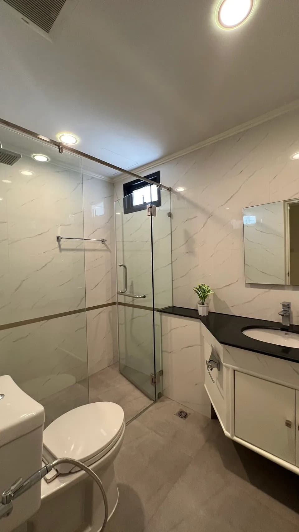 M Tower Apartment — photo 10