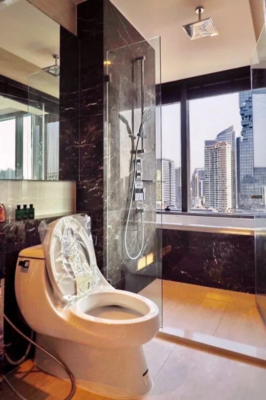Ashton Silom — photo 12