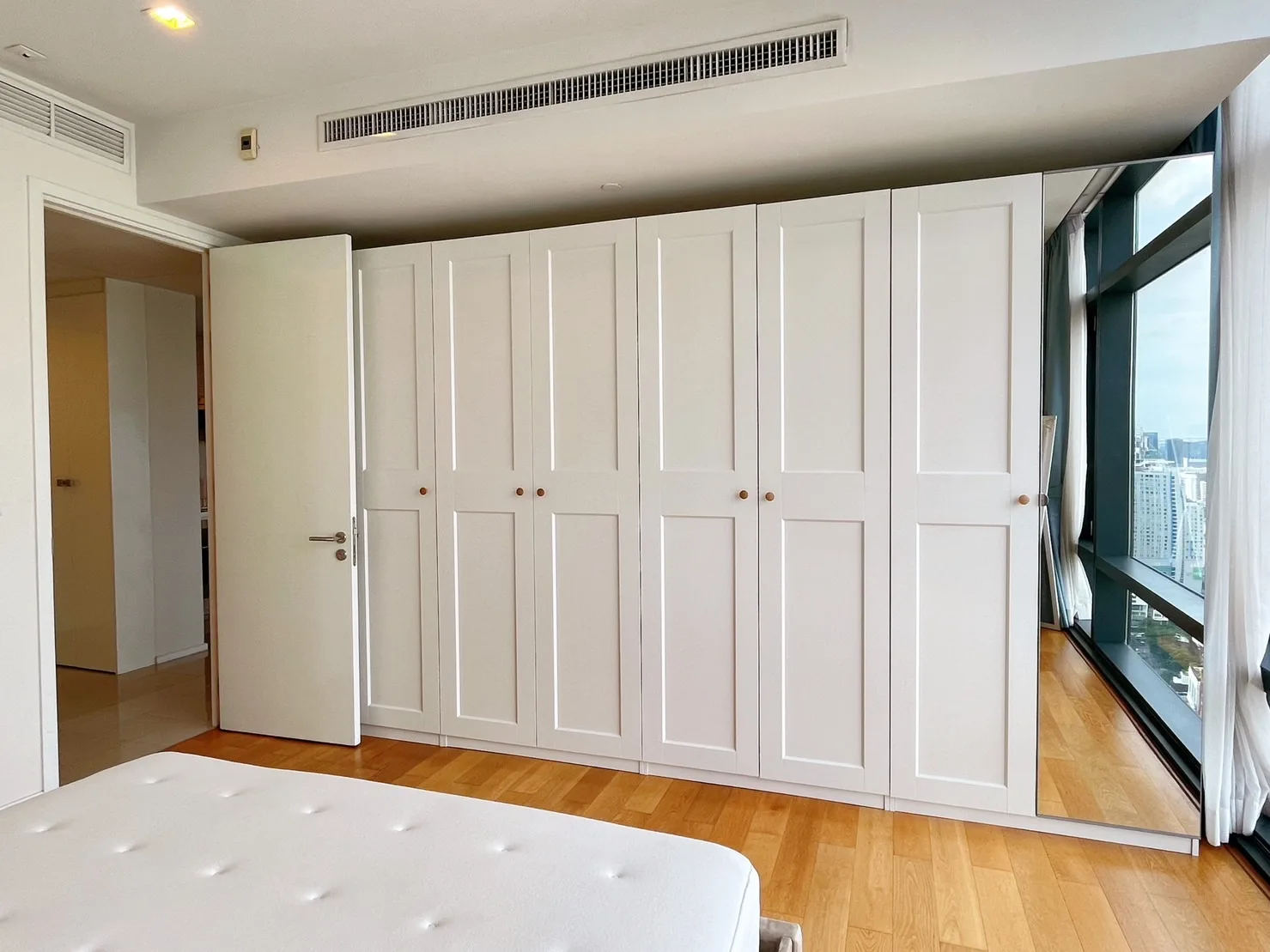 Circle Living Prototype — photo 8