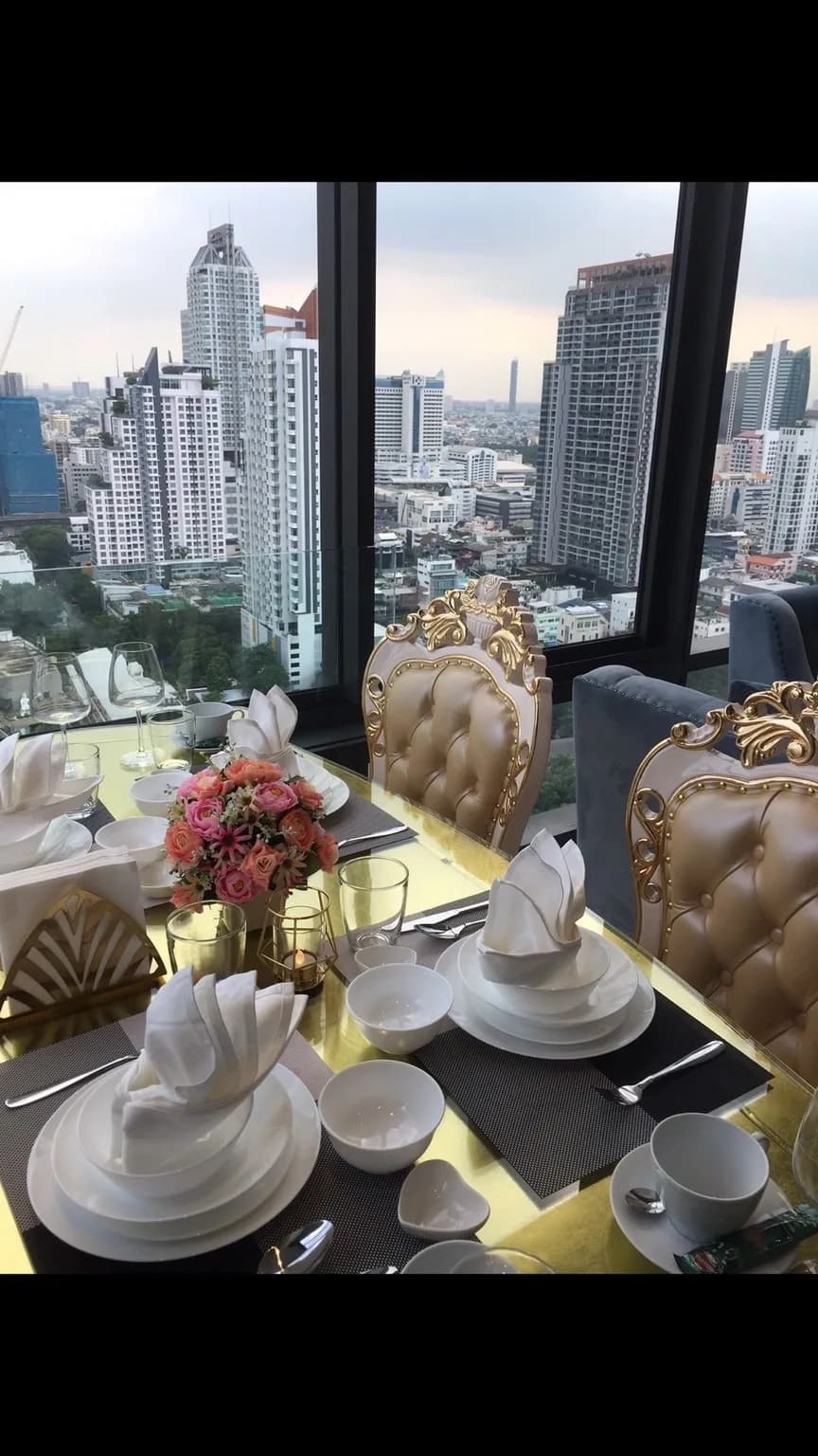 Ashton Silom — photo 8
