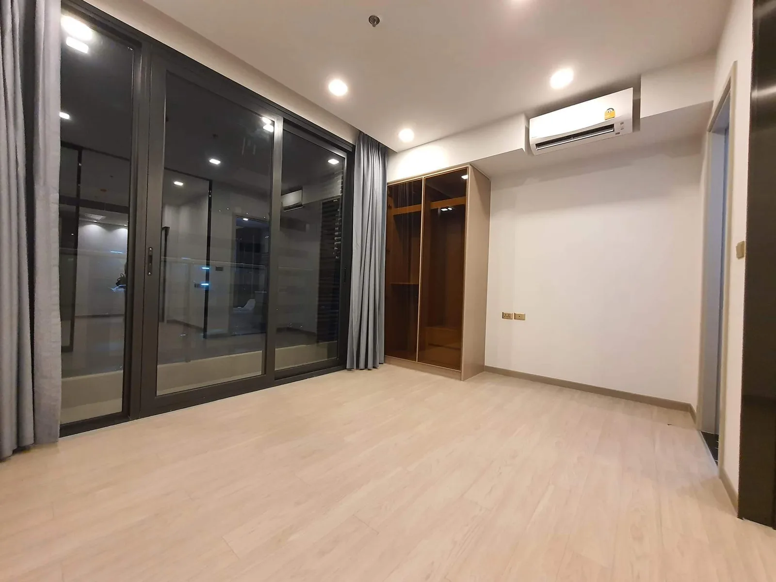 One 9 Five Asoke - Rama 9 — photo 2
