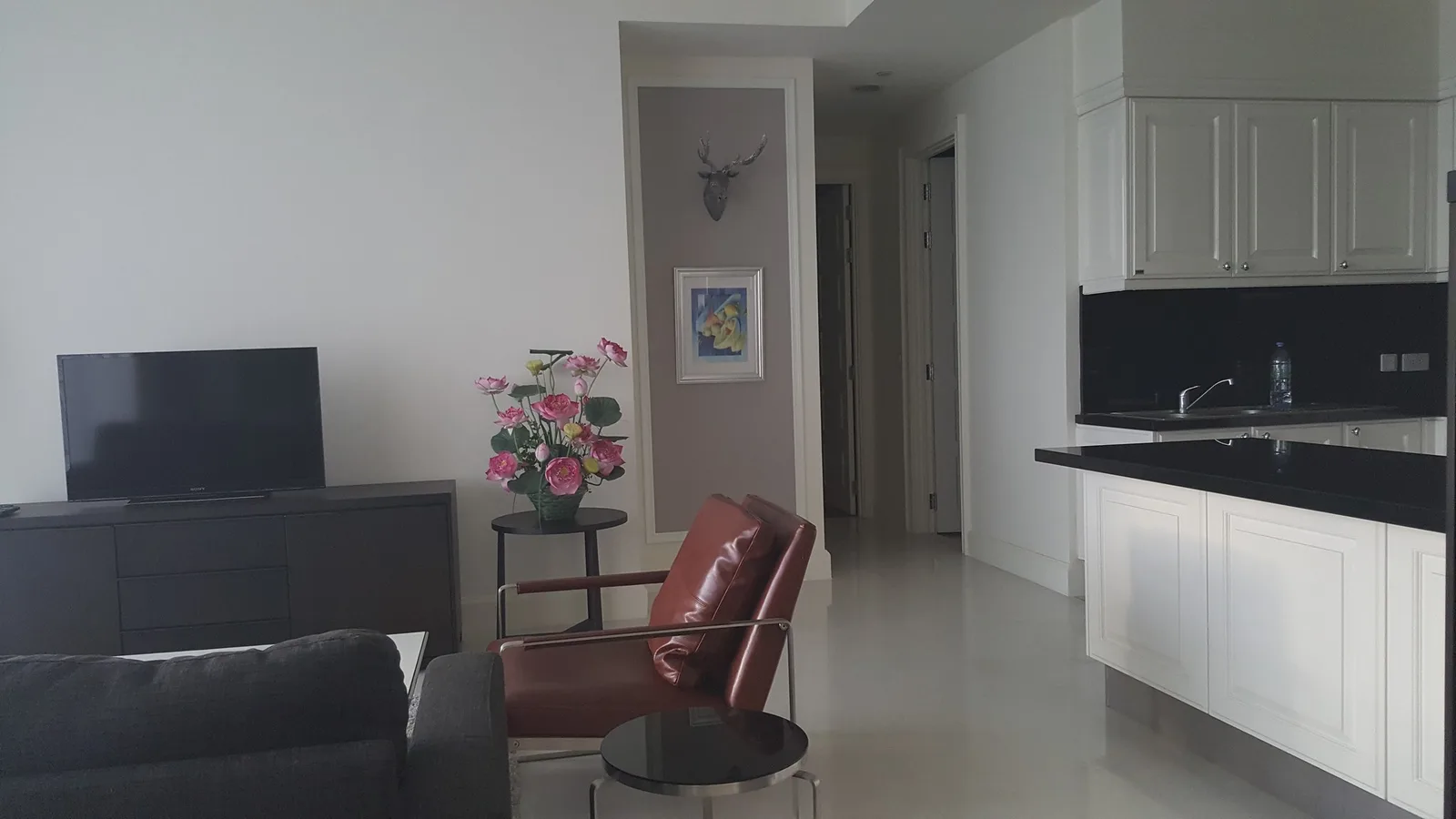 Royce Private Residences — photo 8