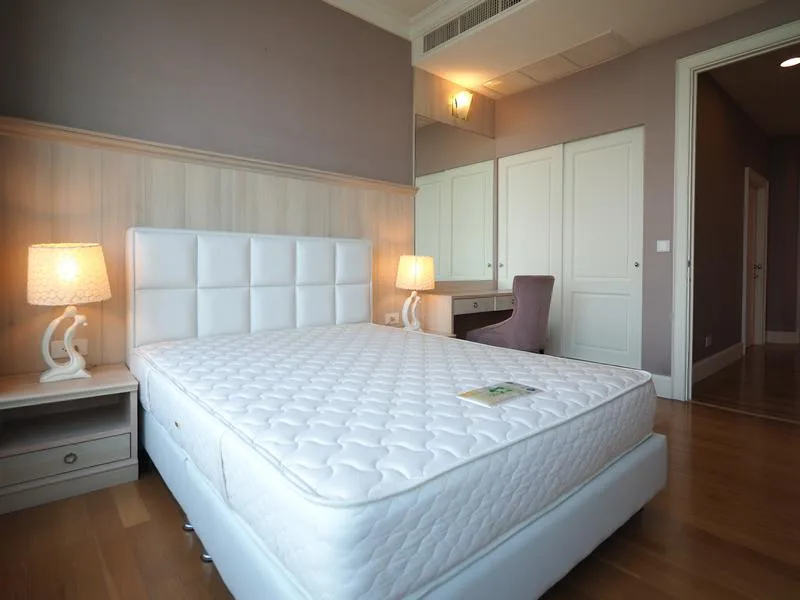 Royce Private Residences — photo 6