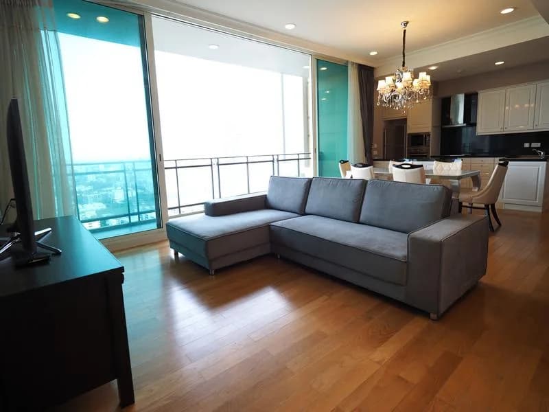 Royce Private Residences — photo 9