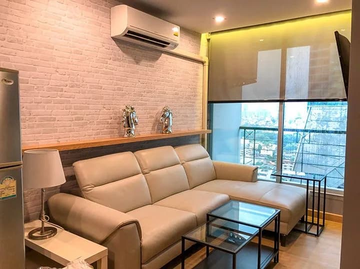 Sathorn House — photo 1