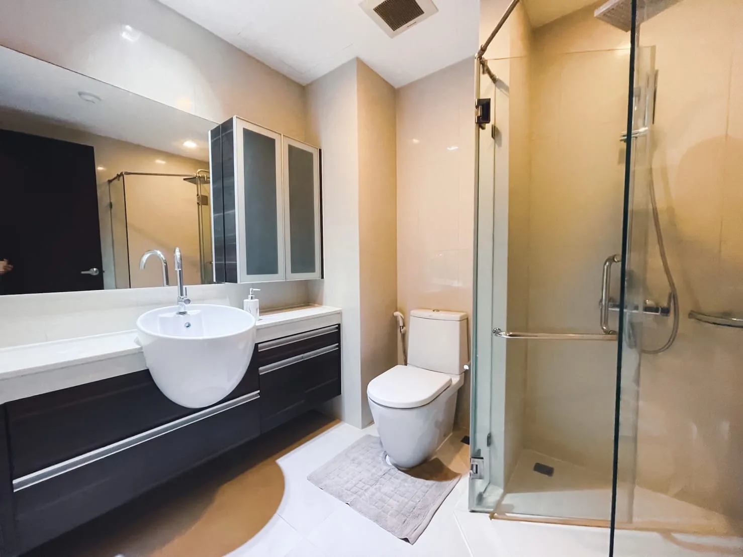 Sky Walk Condominium — photo 7