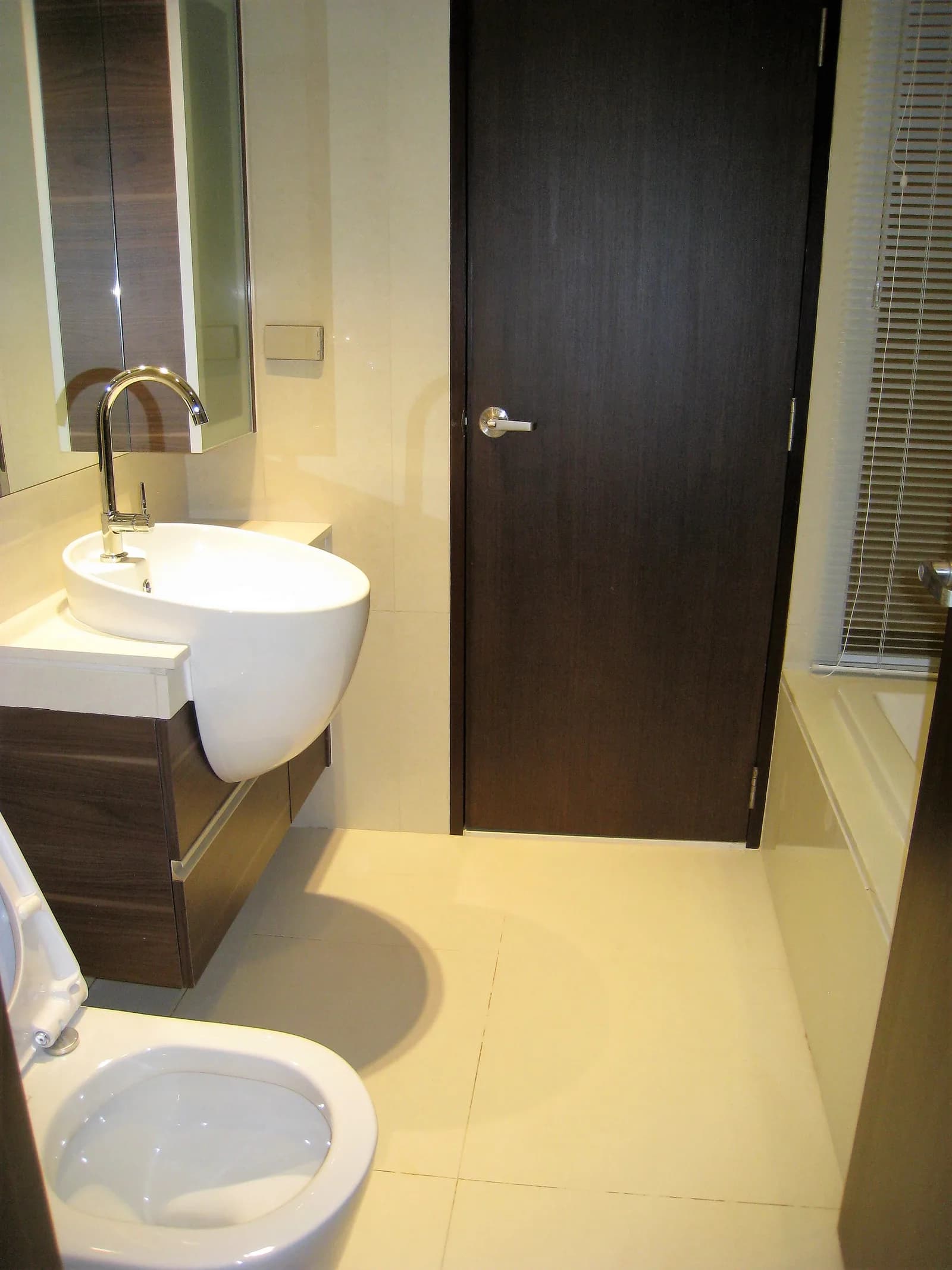 Sky Walk Condominium — photo 4