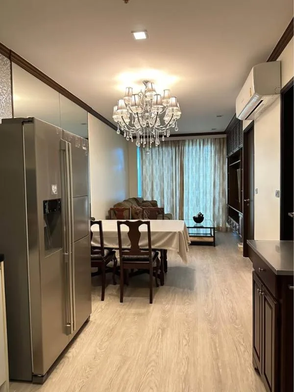 Sky Walk Condominium — photo 1