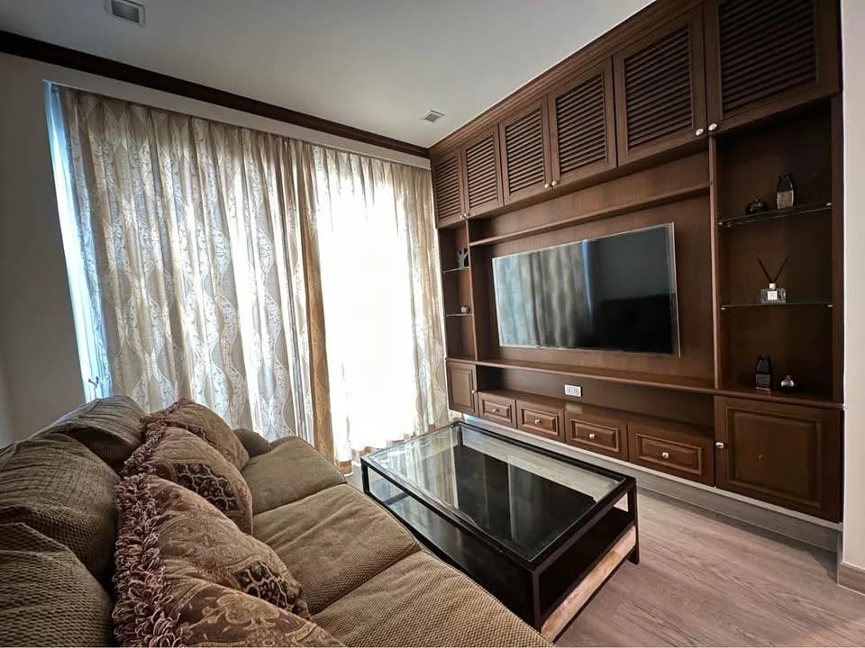 Sky Walk Condominium — photo 4