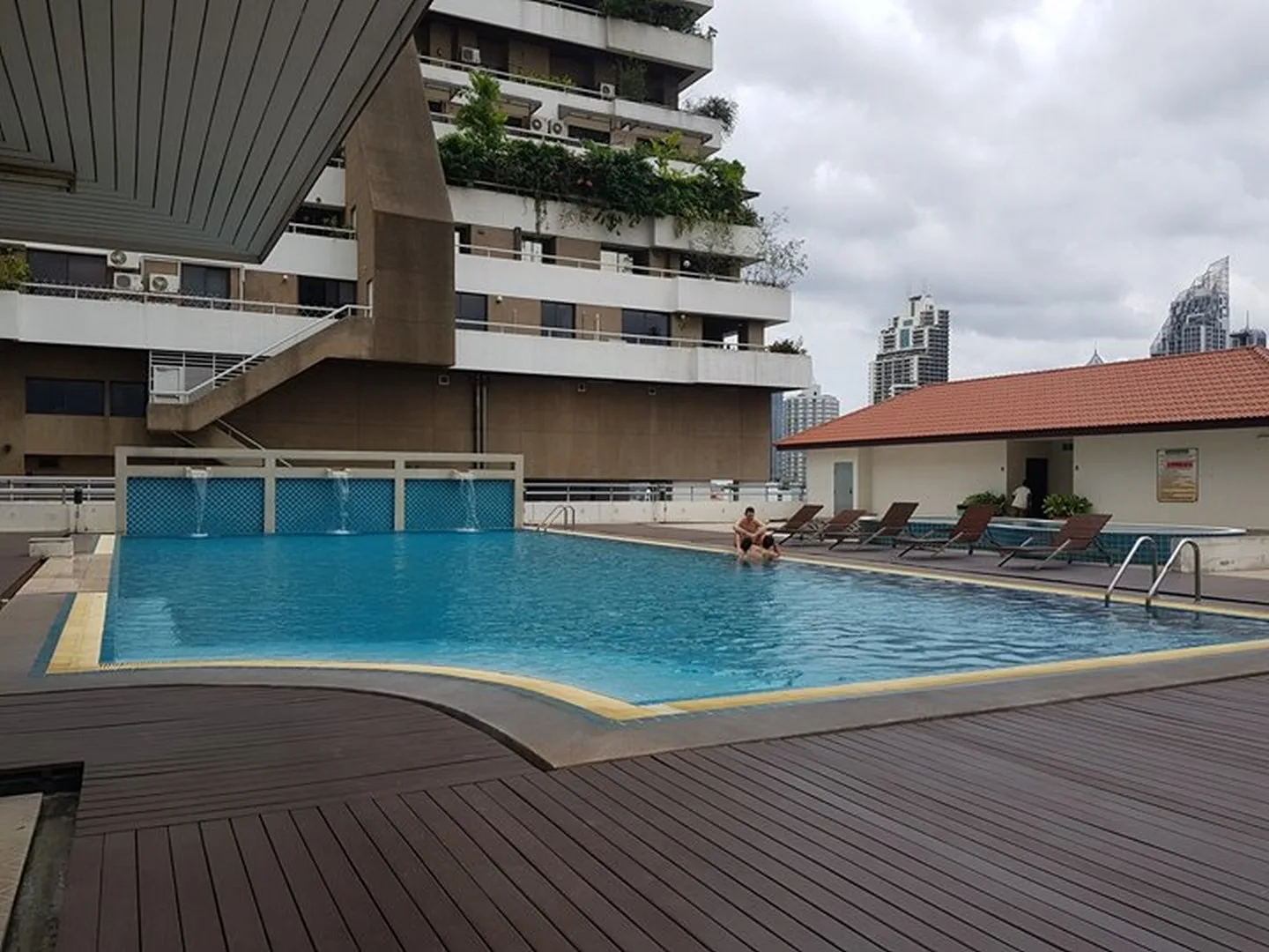 Sukhumvit Living Town — photo 8
