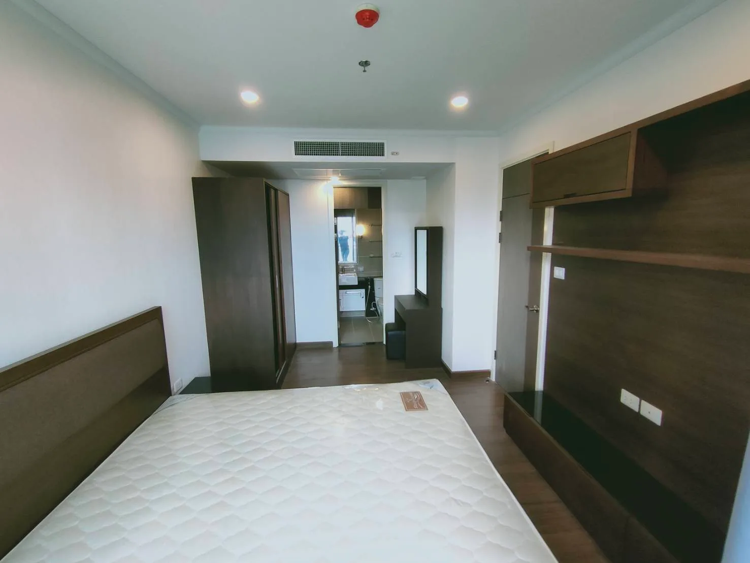 Supalai Elite Sathorn - Suanplu — photo 8