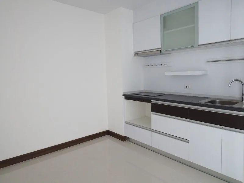 Supalai Prima Riva — photo 3