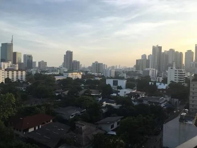 The Crest Sukhumvit 34 — photo 3