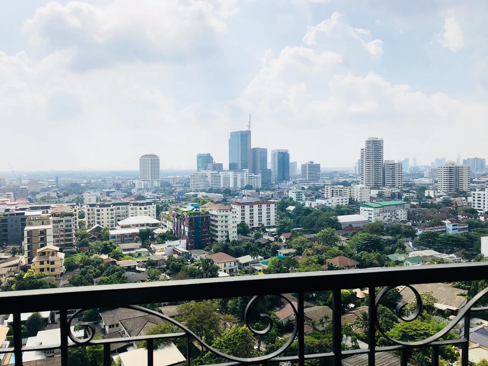 The Crest Sukhumvit 34 — photo 8