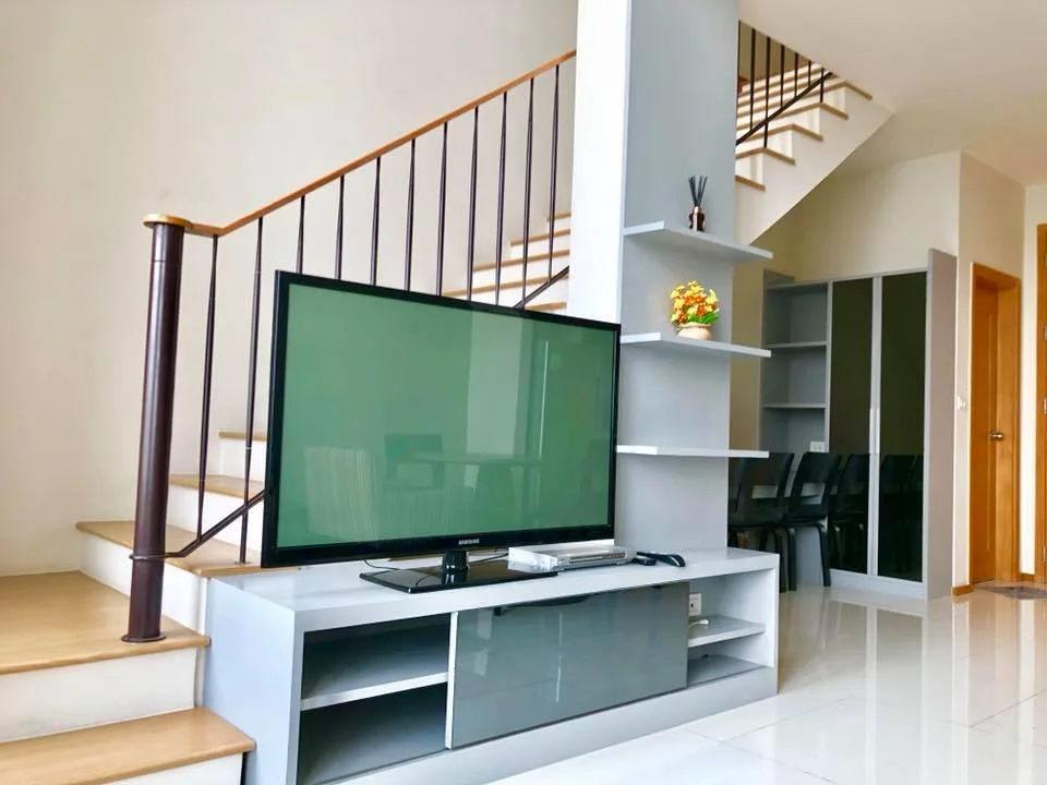 The Emporio Place — photo 13