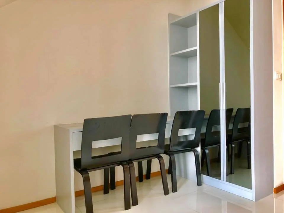The Emporio Place — photo 14