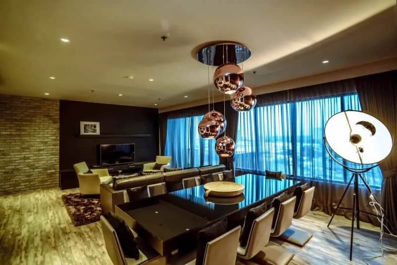 The Emporio Place — photo 10