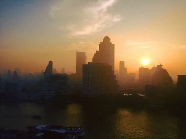 The River — photo 1
