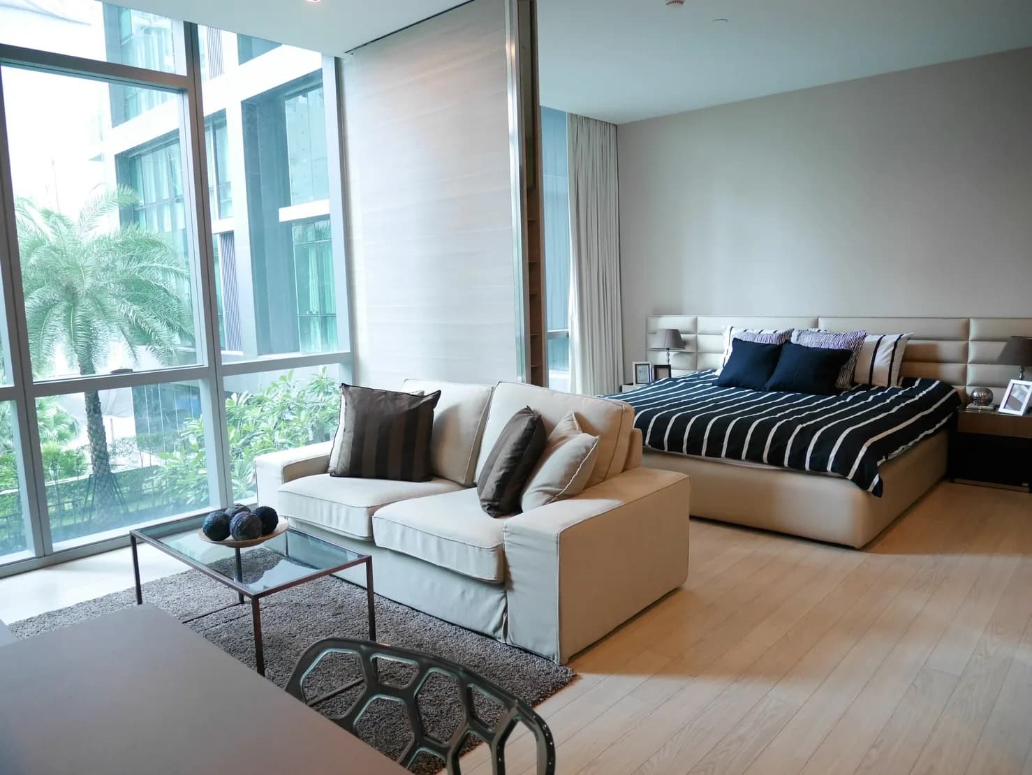 The Room Sukhumvit 21 — photo 2