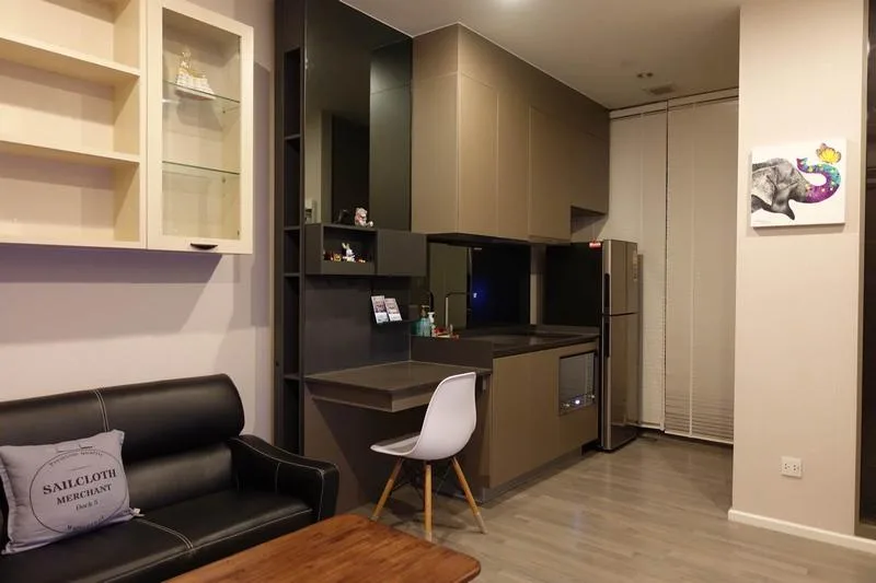 The Room Sukhumvit 69 — photo 1