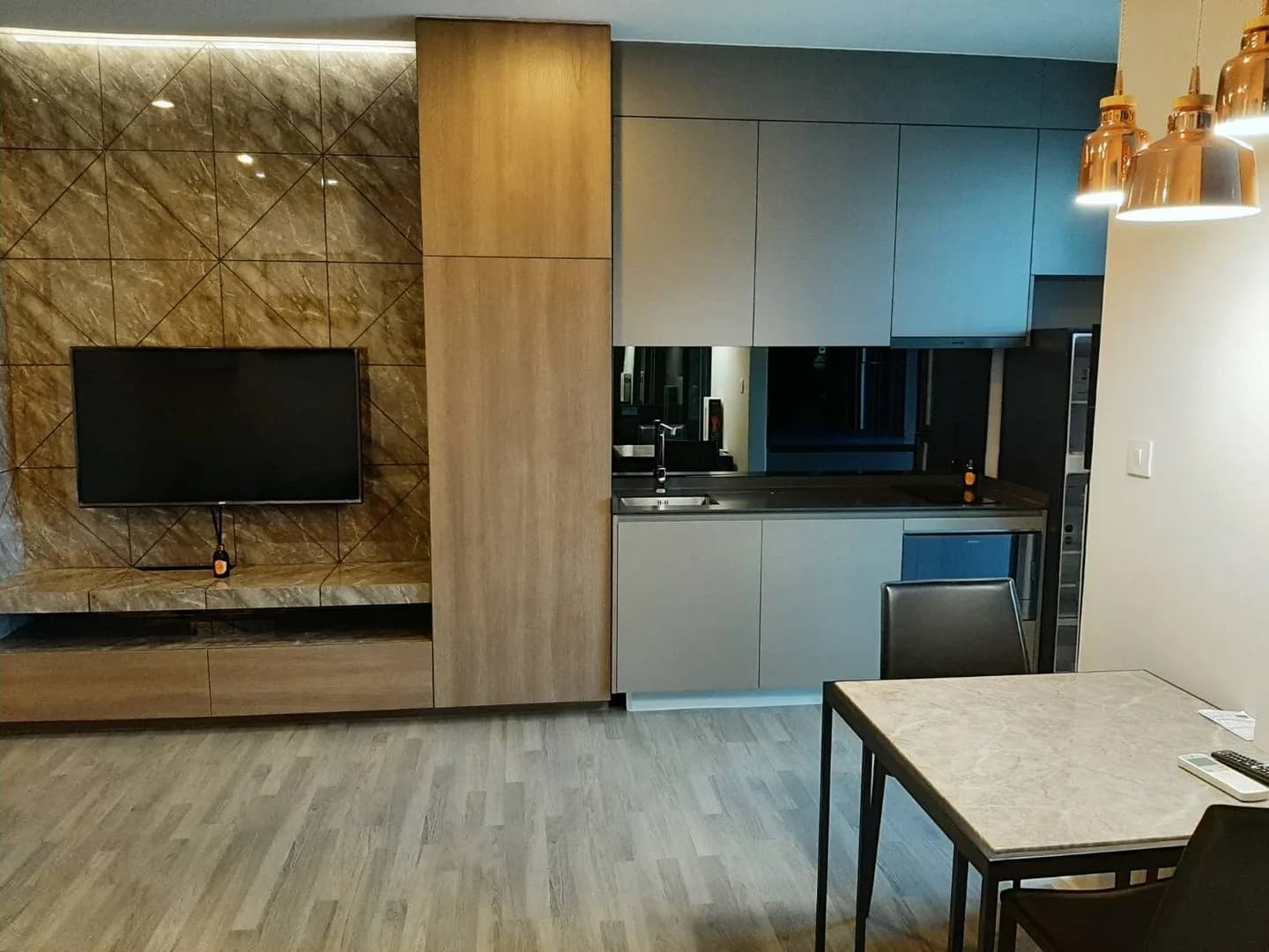 The Room Sukhumvit 69 — photo 2