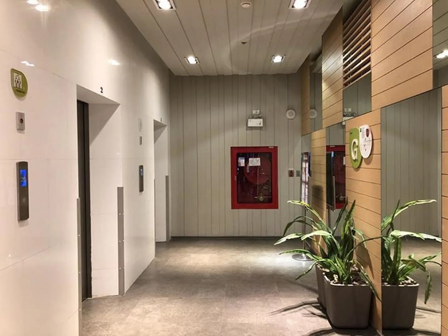 U Delight @ Huamak Station — photo 2