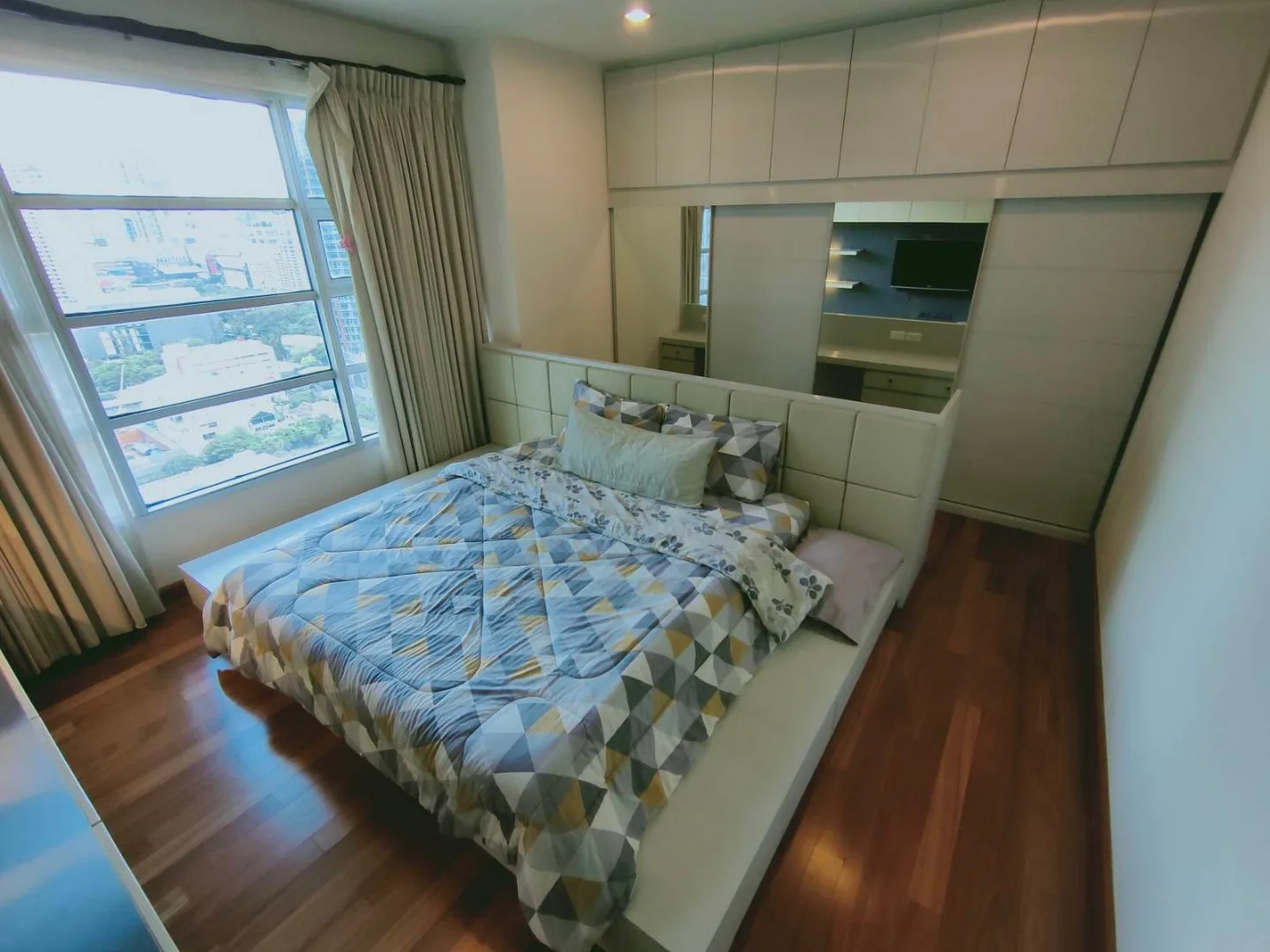 Baan Klang Krung Siam - Pathumwan — photo 11
